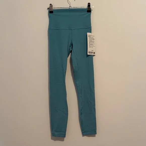 NWT Lululemon Align Leggings - Picture 3 of 7